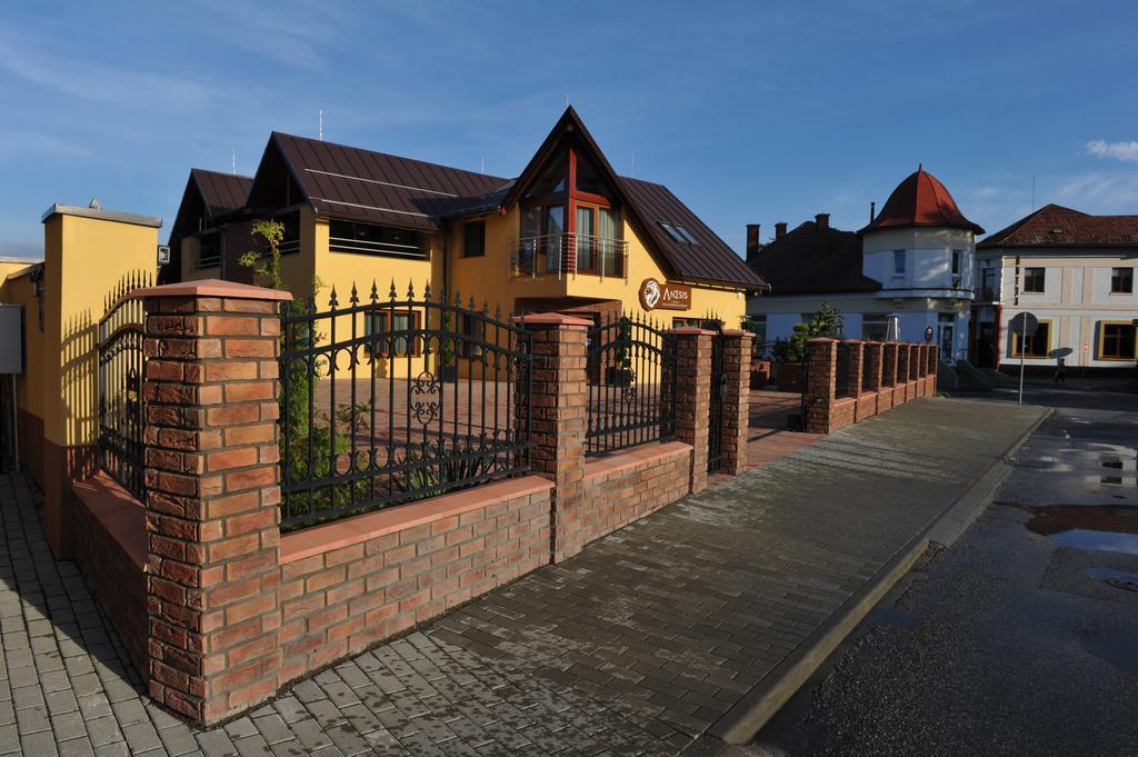 Penzion Anesis - štúdiá Turčianske Teplice Exterior foto