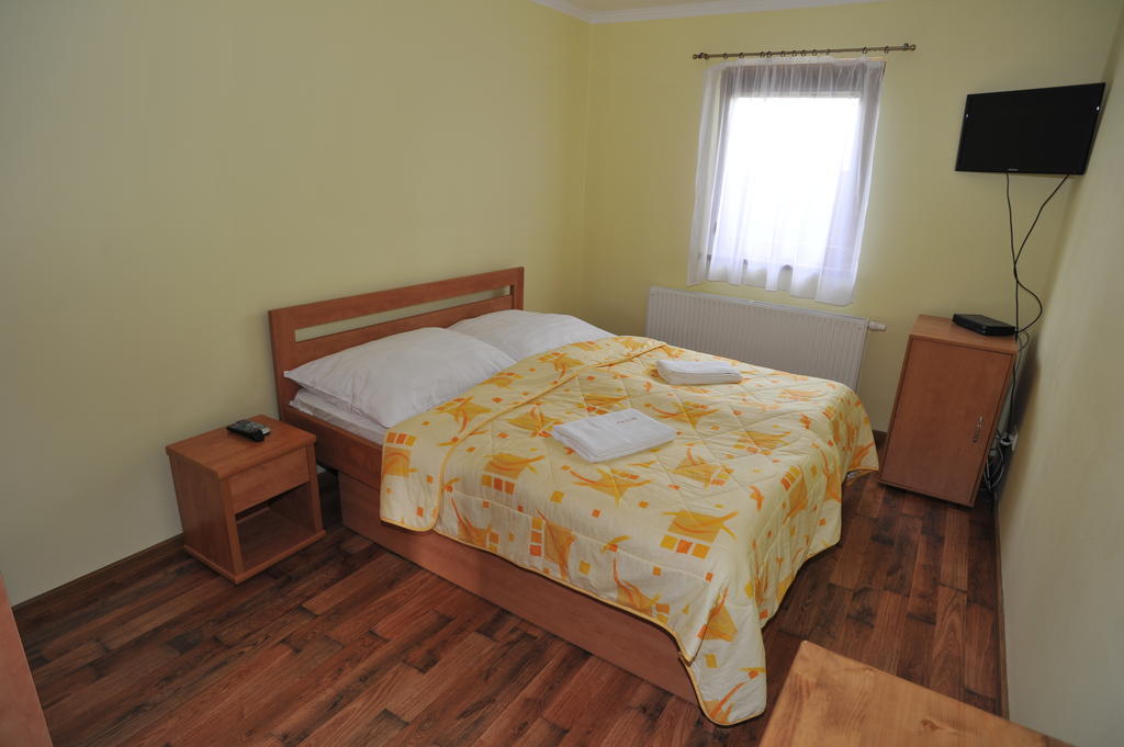 Penzion Anesis - štúdiá Turčianske Teplice Zimmer foto